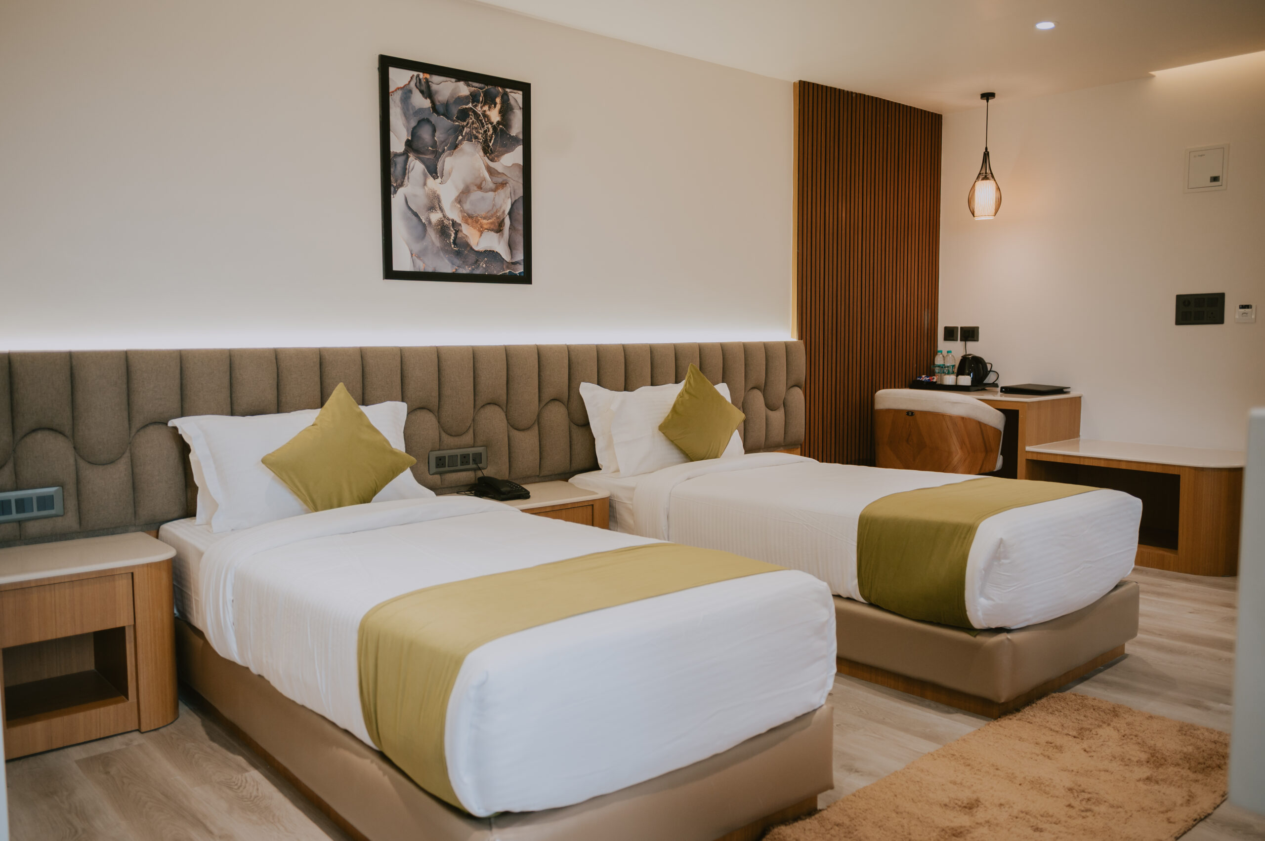 Skyline Central Room