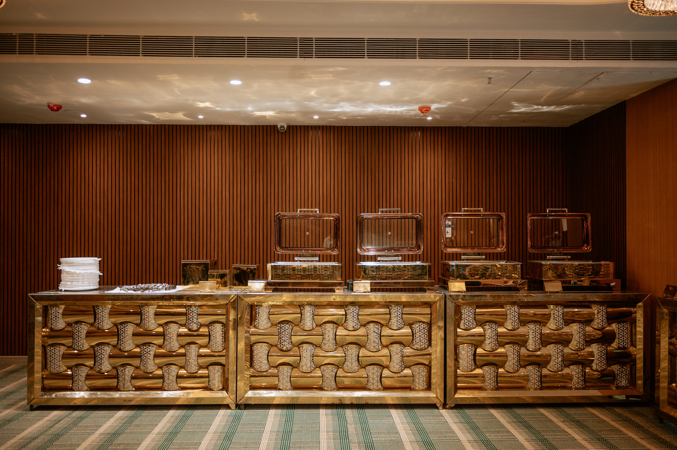 Skyline Central Dining