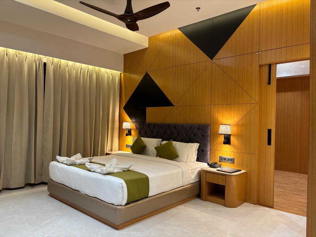 Royal Skyline Suite luxury interior